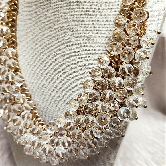 Clear Crystal Glass Faceted Beads Gold Tone Statement Bib Style Necklace - Picture 3 of 14